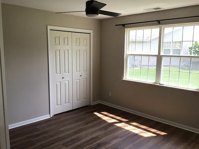 399 Golden Oak Ct — Photo 7