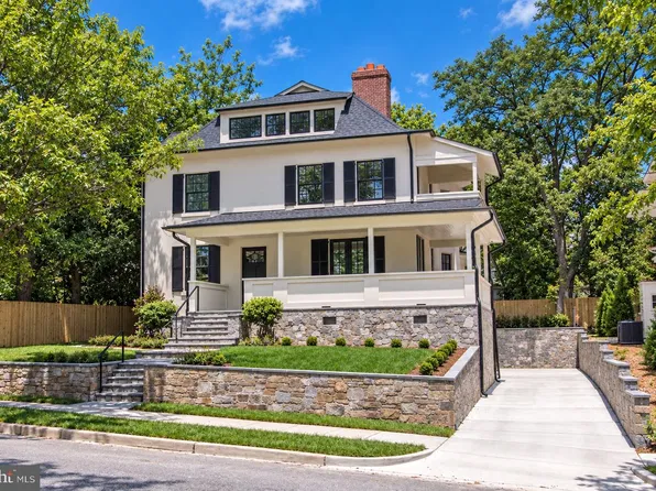3515 Woodley Rd NW, Washington, DC 20016
