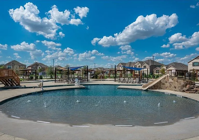 7513 Bluebell Ln — Photo 11