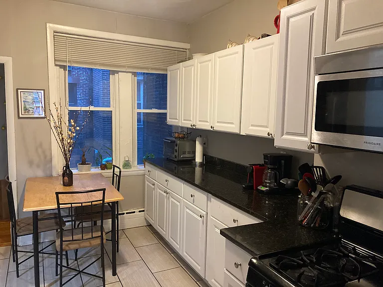 164 Endicott St #1 — Photo 1