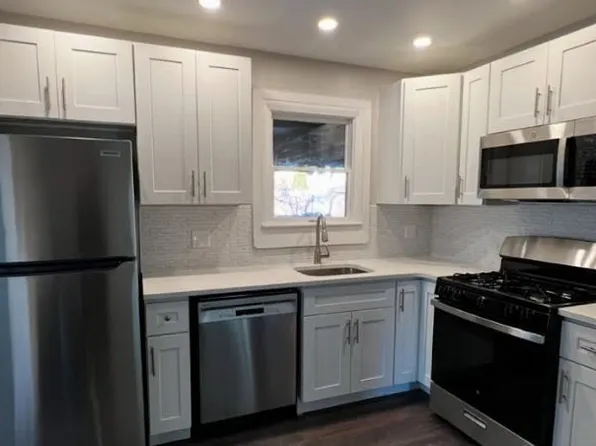 158-38 84th Street image 3 of 9