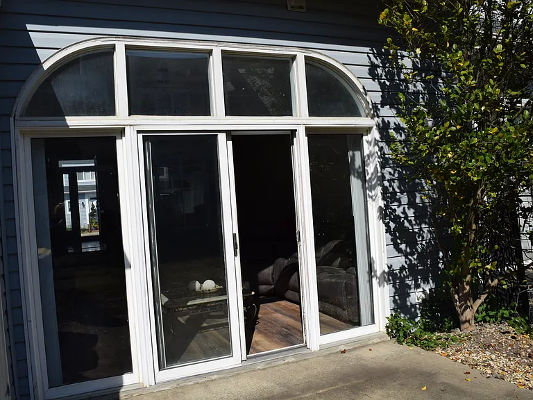 37 Henlopen Gdns #37 — Photo 44