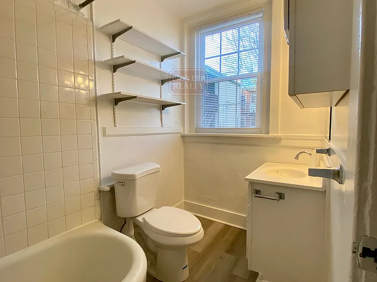 3110 Kensington Ave #8 — Photo 24
