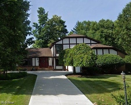 1st image of 4370 Sir John Ave