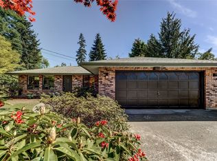 512 Lakeview Rd, Lynnwood, WA 98087