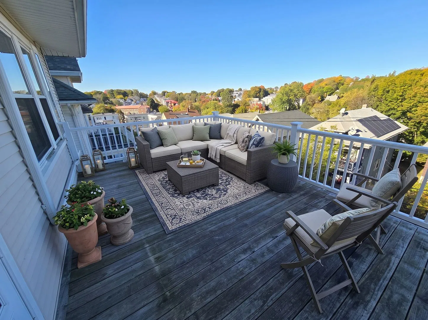 27 Langley Rd — Photo 2