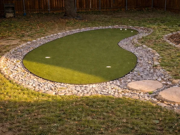 4216 Juniper Ln, Carrollton, TX 75010