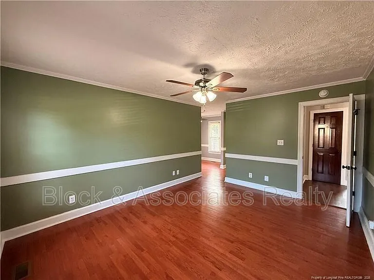 3460 McChoen Dr — Photo 10
