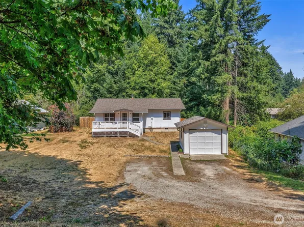 90 NE Barbara Boulevard, Belfair, WA 98528