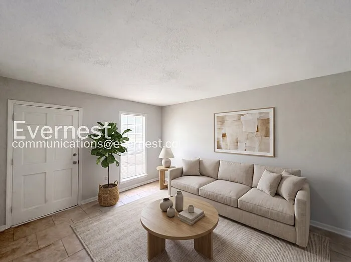 8044 Oakbrook Dr — Photo 2