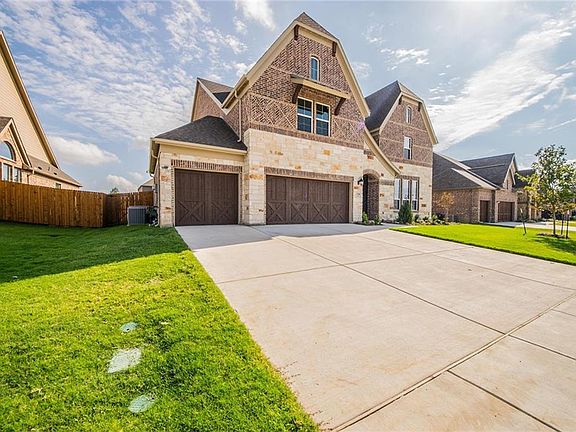 3rd image of 13700 Canals Dr