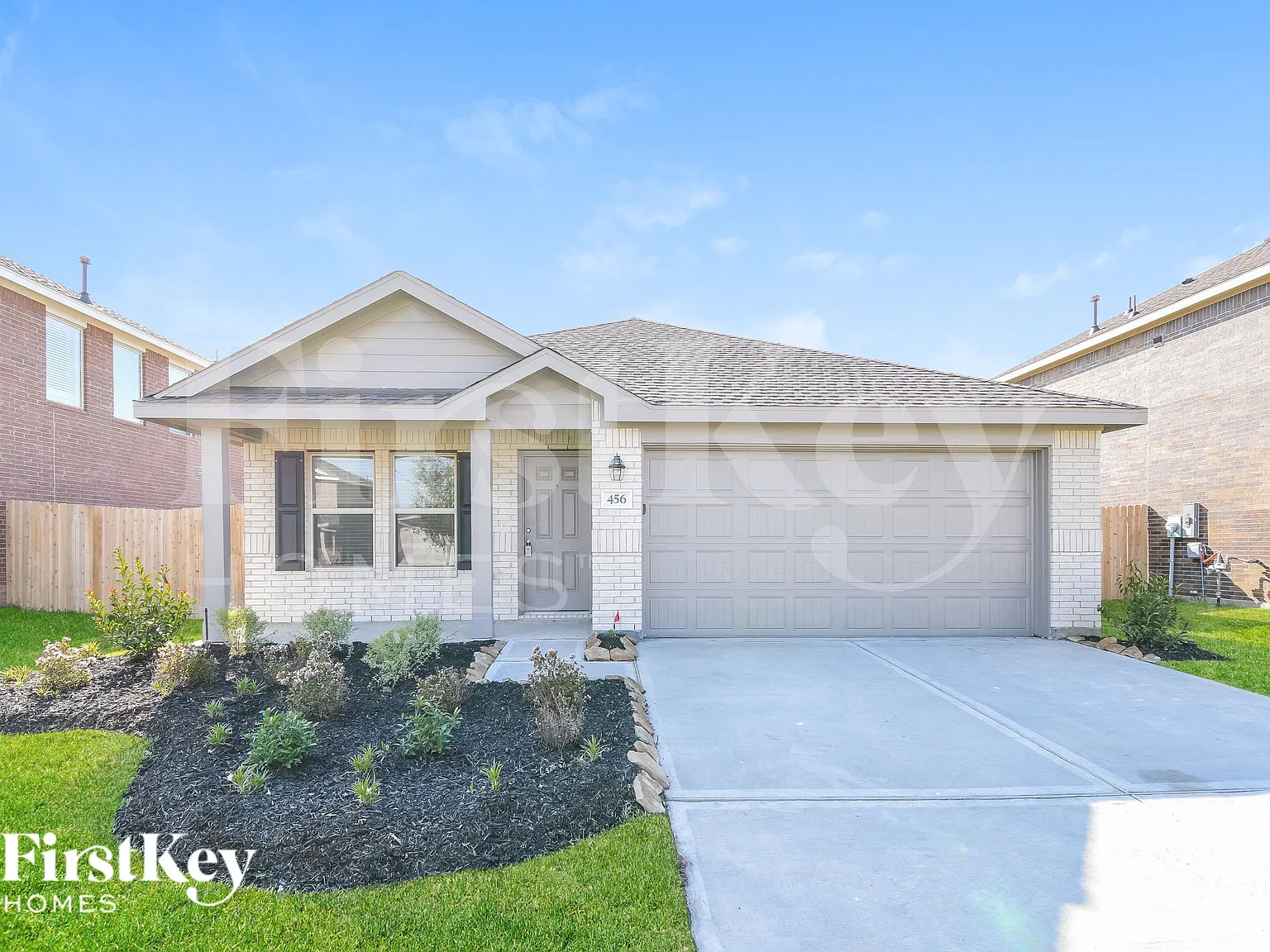 3 bed, 2.0 bath, 1522 sqft, $2,185 — Photo 1