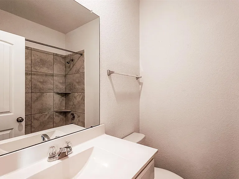 9011 Beacon Mill Dr — Photo 20