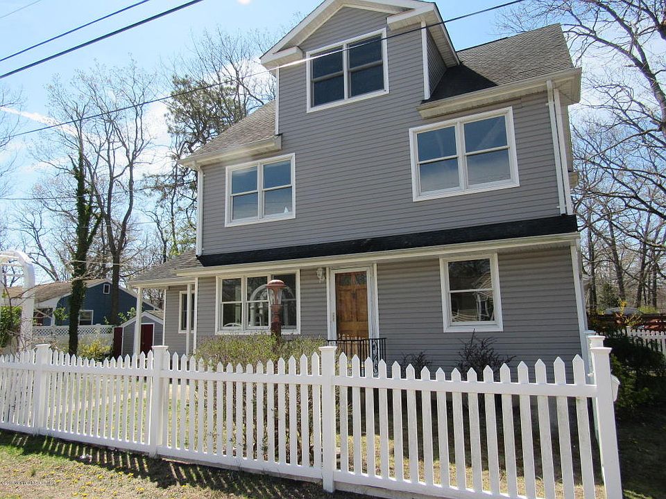2nd image of 908 River Ave