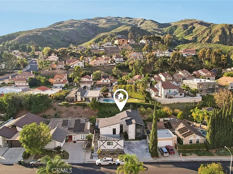 17465 Tuscan Dr — Photo 32