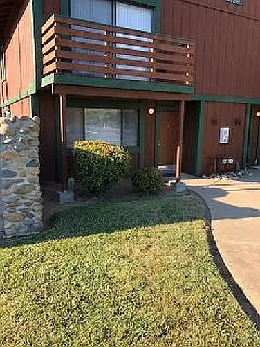 Myrtle Oaks Apartments — Photo 3