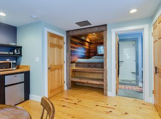 338 10 1/2 St NW #C, Charlottesville, VA 22903