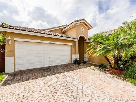4th image of 13950 SW 155th Ct #13950