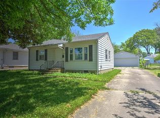 1120 N Westlawn Ave, Decatur, IL 62522