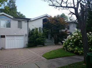 149 Harwich Rd, Newton, MA 02467