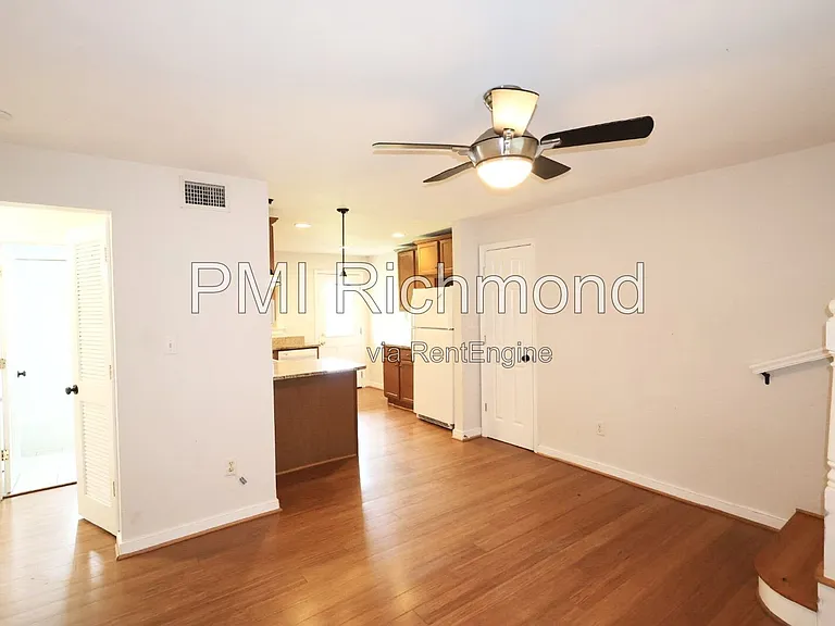 513 S Harrison St #F — Photo 6