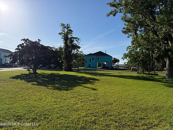 5th image of 10058 E Shorecrest Rd