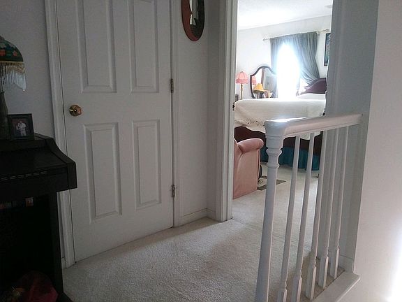 4th image of 5654 W Market St