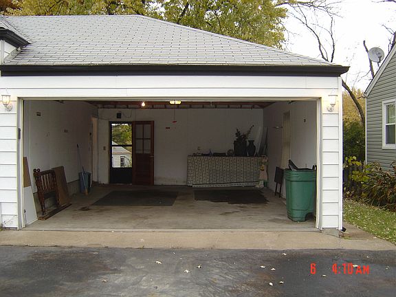 5th image of 10315 Baltimore Ave