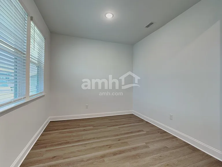 4709 Summit View Ct — Photo 8