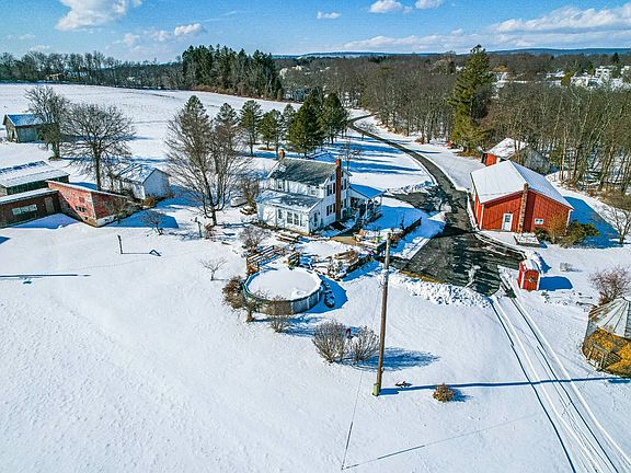 5th image of 631 Smith Hill Rd