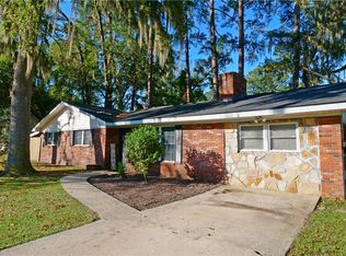 165 Pine Cir, Brunswick, GA 31520