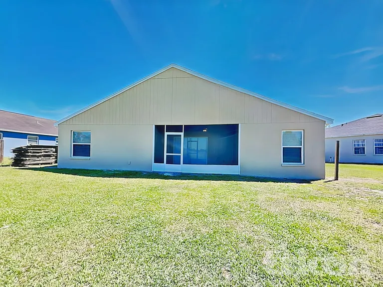 3382 Winchester Estates Cir — Photo 15