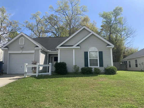 8766 Tigershark Ave, North Charleston, SC 29406