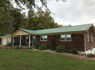 350 Rogers Lake Rd, Vine Grove, KY 40175