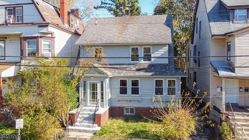 1st image of 36 Vermont Ave