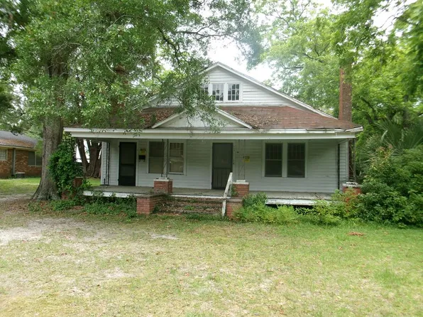 315 S Berrien St, Nashville, GA 31639