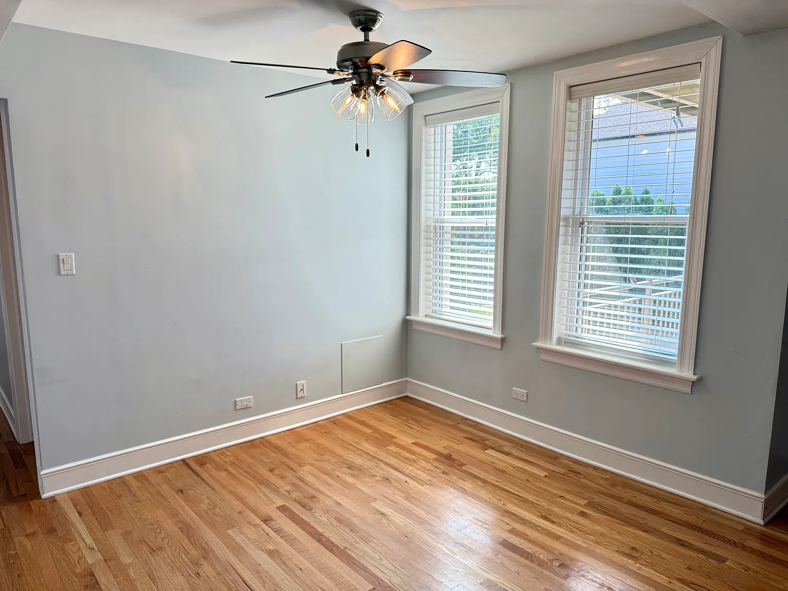 2 bed, 1000 sqft, $2,650 — Photo 4