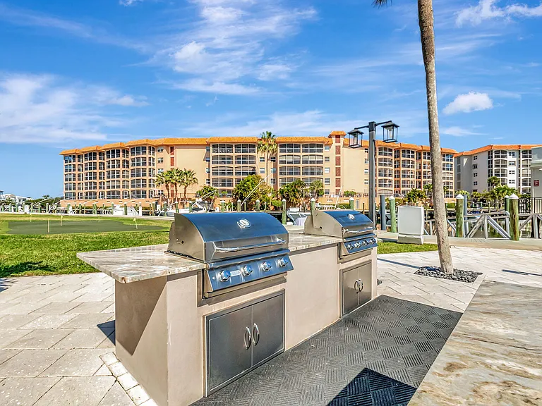 2871 N Ocean Blvd #R254 — Photo 40