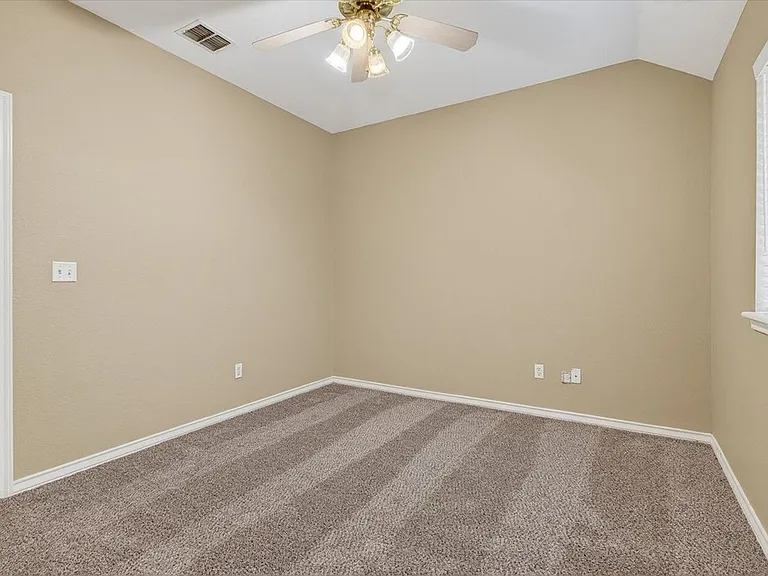 5933 Brightwood Dr — Photo 40
