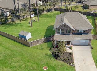 103 Scarlet Maple Ct, Willis, TX 77318
