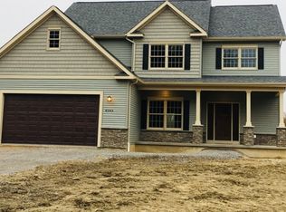 8345 Westphalinger Rd, East Amherst, NY 14051