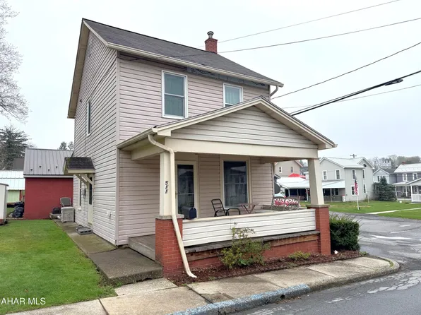 511 Girard St, Roaring Spring, PA 16673