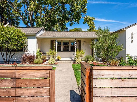 5th image of 556 Alderbrook Drive