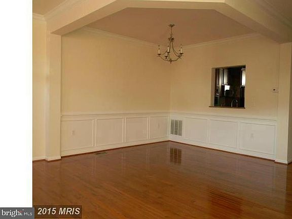 4th image of 2821 Wakewater Way
