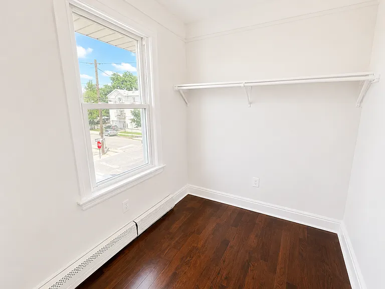 272 S 11th St #2 — Photo 15