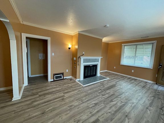 3rd image of 508 Price Way