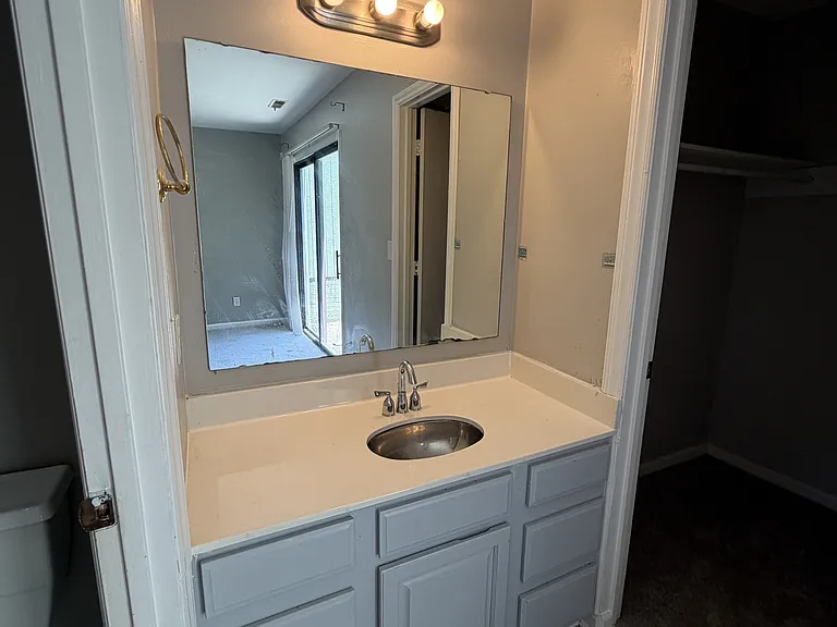 5224 Farm Pond Ln #1 — Photo 4