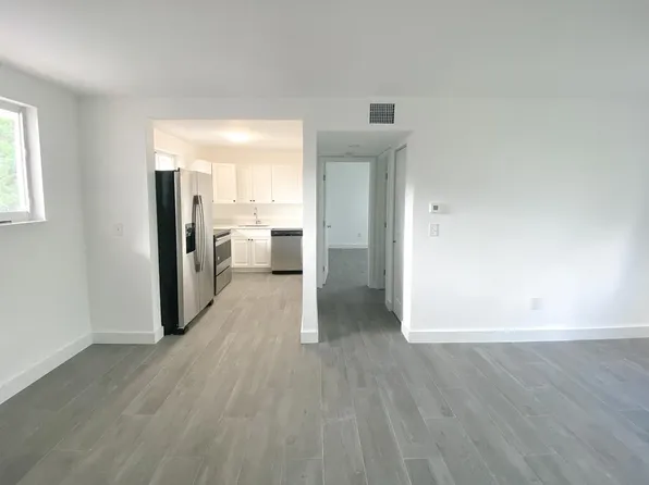 519 SW 5th St APT 2, Miami, FL 33130