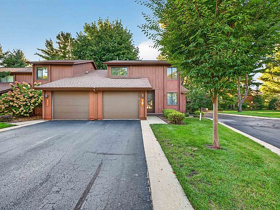 2nd image of 4901 Grandview Cir