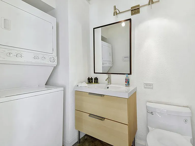 2290 N Cerritos Rd — Photo 25